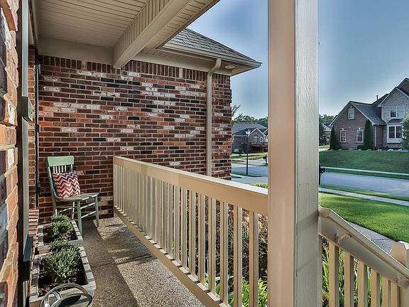4th image of 1017 Old Mill Village Dr
