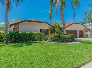 2403 Old Coach Trl, Clearwater, FL 33765