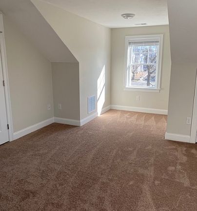 4th image of 10 Morse St #A