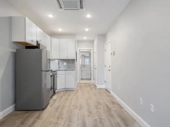 276-282 Hanover St #15, Boston, MA 02113