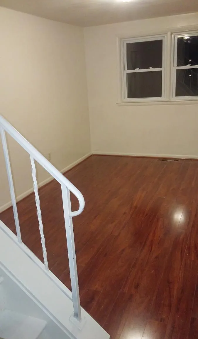 3 bed, 1.5 bath, 1152 sqft, $2,200 — Photo 1