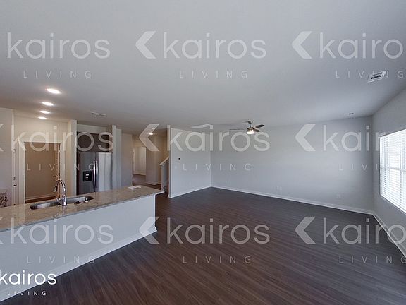 5th image of 6026 Taramore Ln