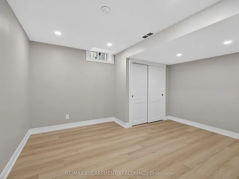 325 Provident Way #BASEMENT — Photo 20