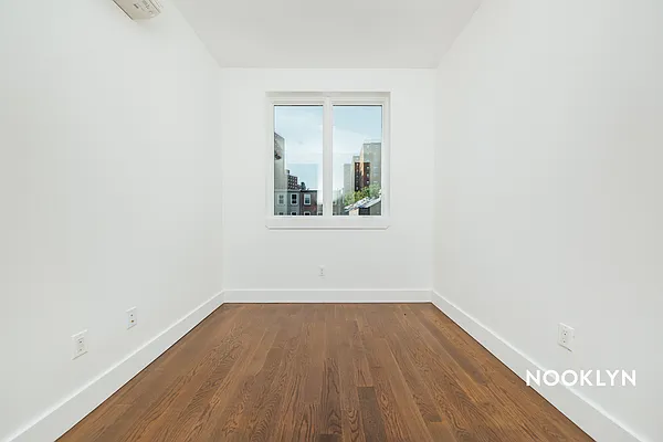 Rented by Nooklyn NYC LLC | media 19
