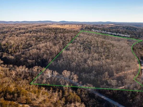 1187 Brace Hill Road, Kissee Mills, MO 65680