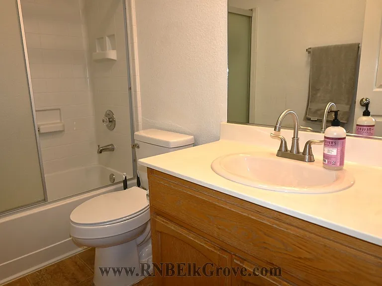 9142 Eastpointe Ct — Photo 12