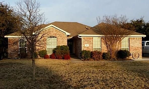 1st image of 151 Meadow Park Dr