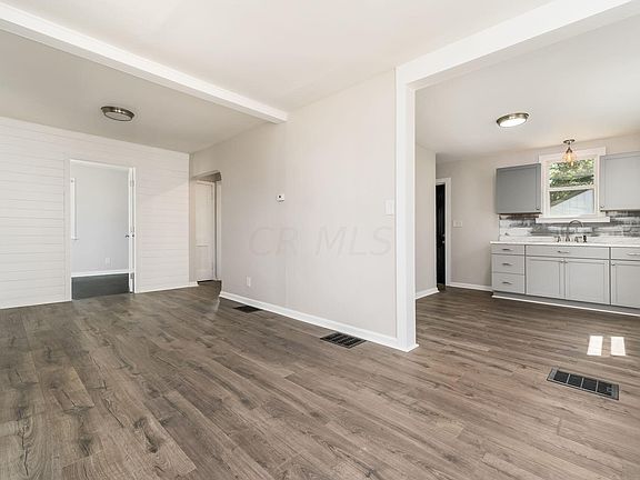 4th image of 1029 E 20th Ave