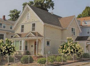 16 Cypress St, Lawrence, MA 01841