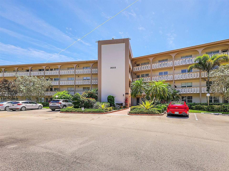 1st image of 3003 Portofino Isle #E2
