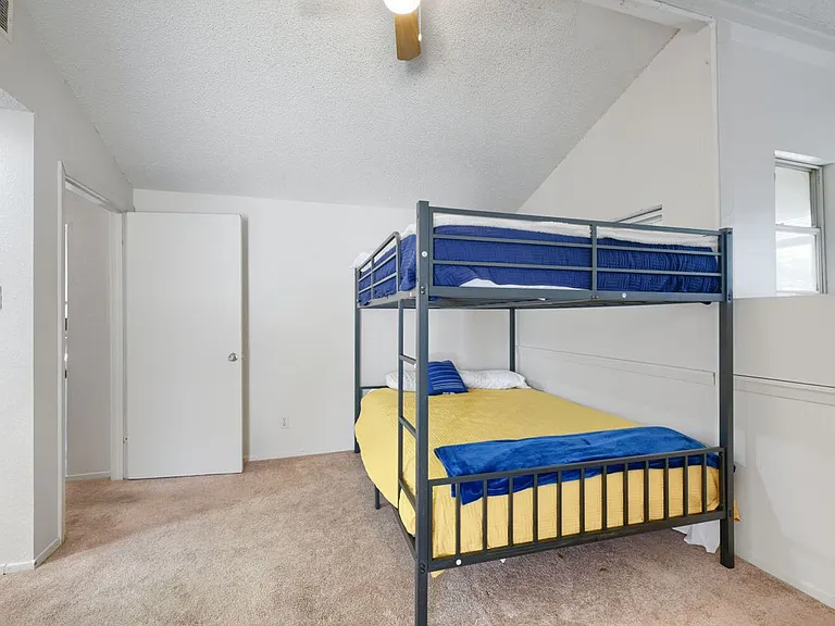 4814 Misty Slope Ln — Photo 19