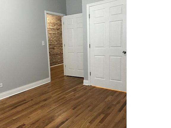 3rd image of 239 E 51st St