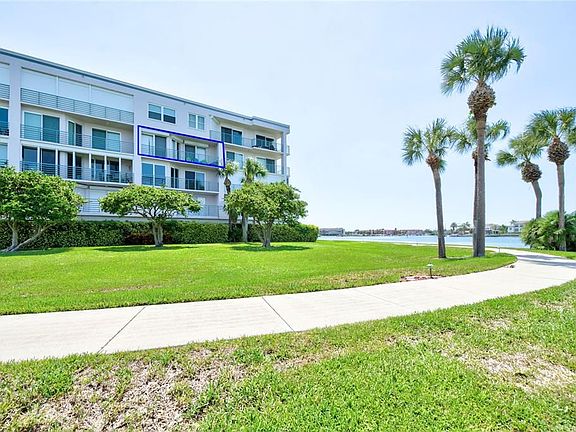 4th image of 8041 Sailboat Key Blvd S APT 302