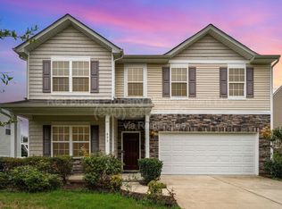 493 Twelve Oaks Ln, Fort Mill, SC 29708