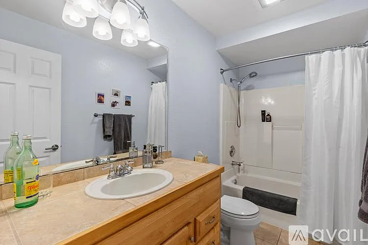 12037 100th Ave NE #202 — Photo 12