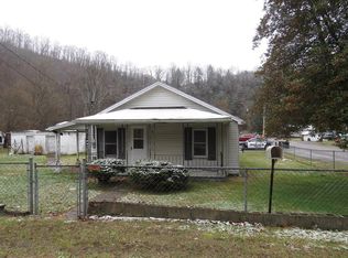 704 Middle Creek Rd, Cedar Bluff, VA 24609