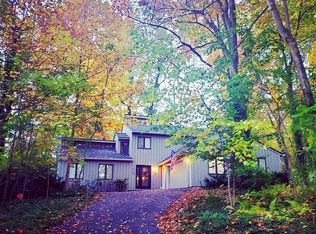 919 Forest Rd, Lancaster, PA 17601