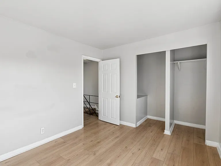 2801 Hinsdale Dr — Photo 7