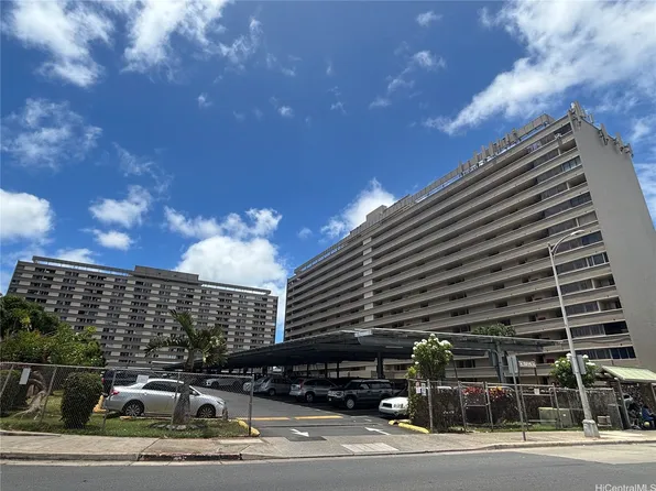 3215 Ala Ilima St APT A303, Honolulu, HI 96818