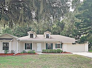 1989 Meadowside Dr, Eustis, FL 32726