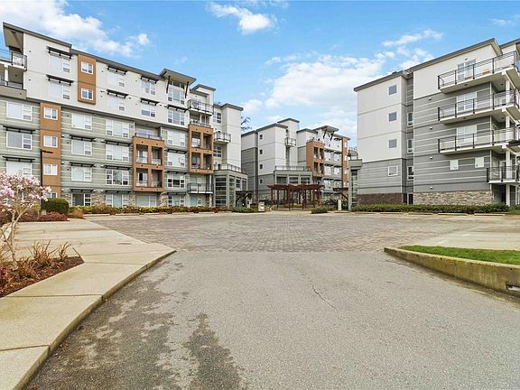 2nd image of 1016 Inverness Rd #105
