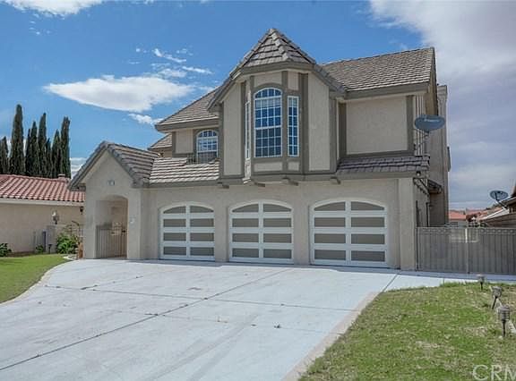 3rd image of 26924 Lakeview Dr
