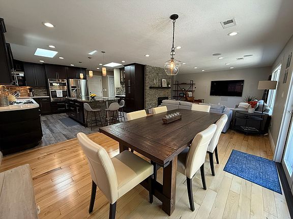 5th image of 341 Cameo Ct