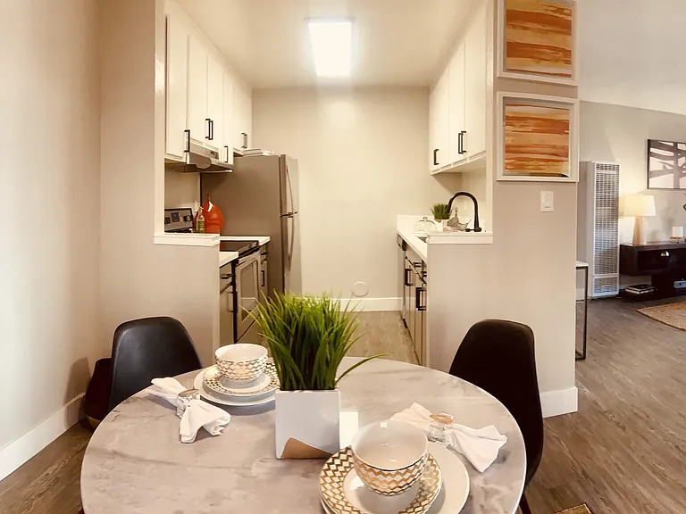 Parc Medallion Apartments — Photo 20