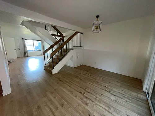 795 Archwood Ave #795 Photo 1