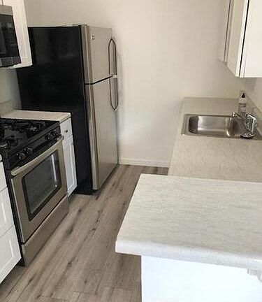 4th image of 3828 N 32nd St Unit 213