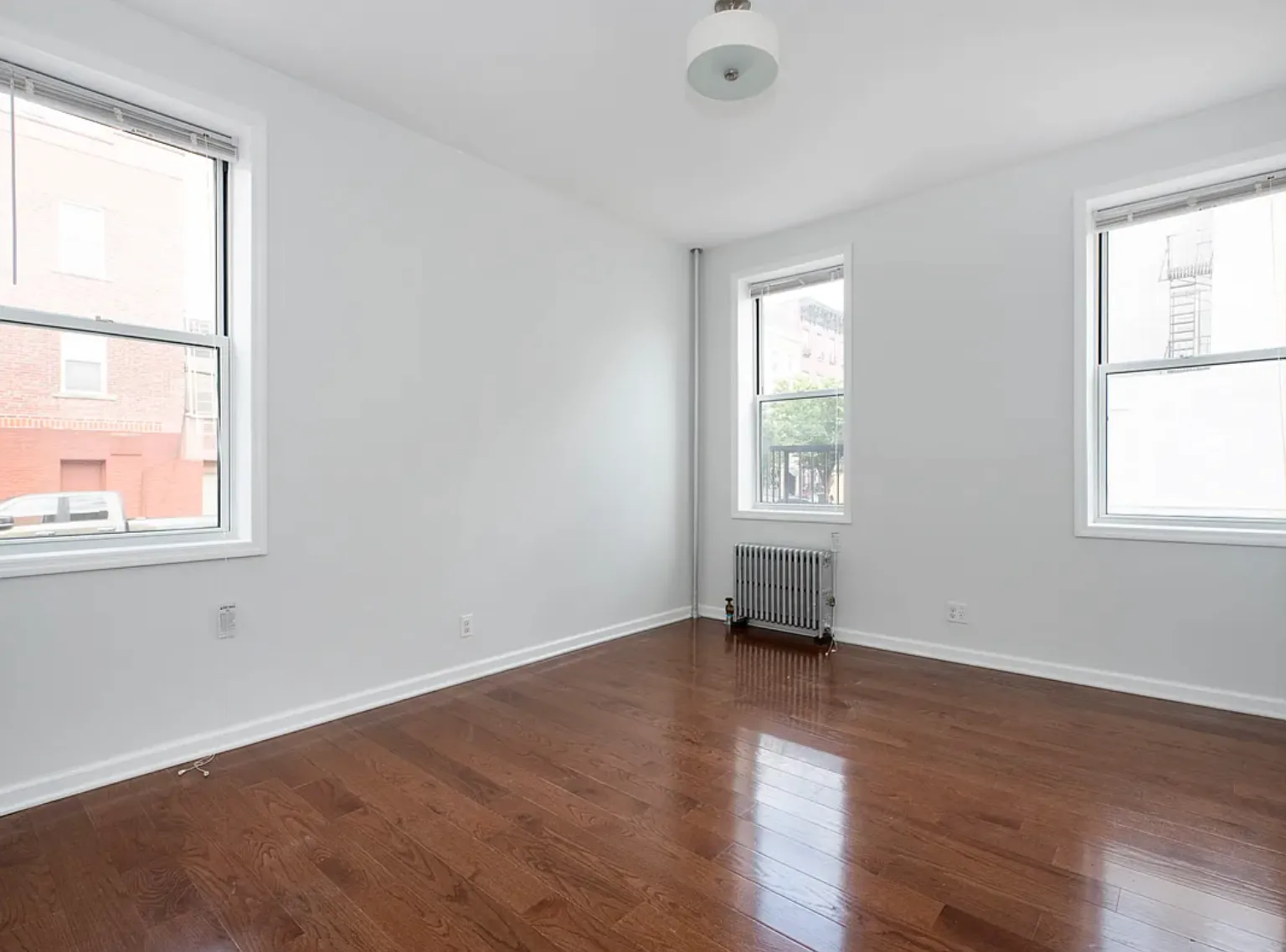 577 Driggs Avenue — Photo 3