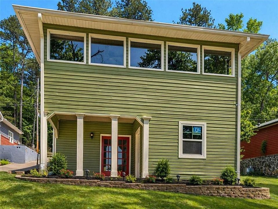 1st image of 2298 E Lake Dr NE