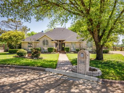 140 Daisey Ln, Justin, TX, 76247