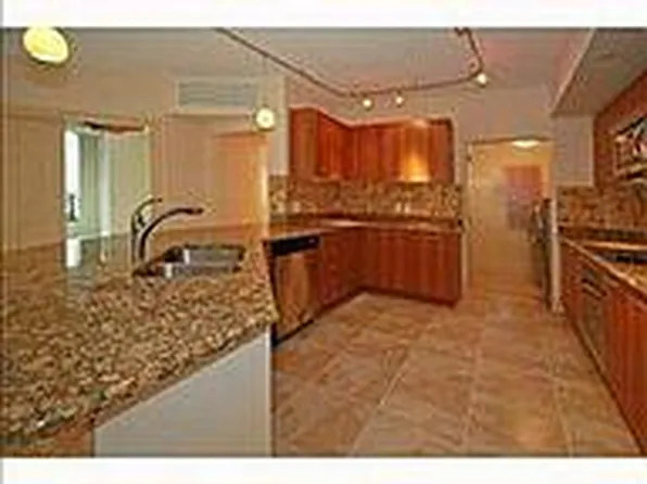 510 NW 84th Ave APT 401, Fort Lauderdale, FL 33324