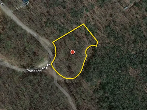 Grand Country Dr, Cosby, TN 37722