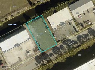 1919 NE 10th Ter, Cape Coral, FL 33909