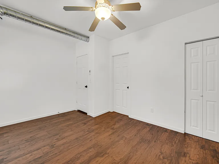 501 Union St #2 — Photo 4