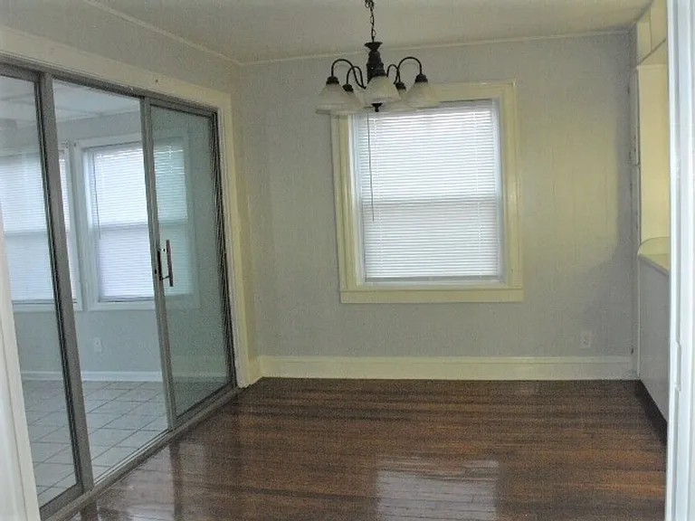 901 Johnson Ave — Photo 25