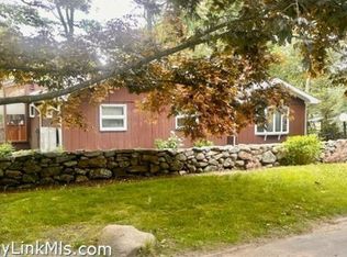 11 Fairway Dr, Oak Bluffs, MA 02557