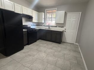 352 Broadway #1F, Bayonne, NJ 07002