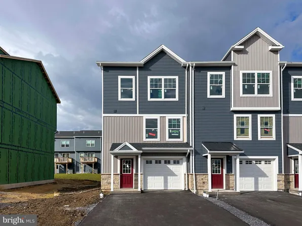 119 Dolomite Dr, Port Matilda, PA 16870