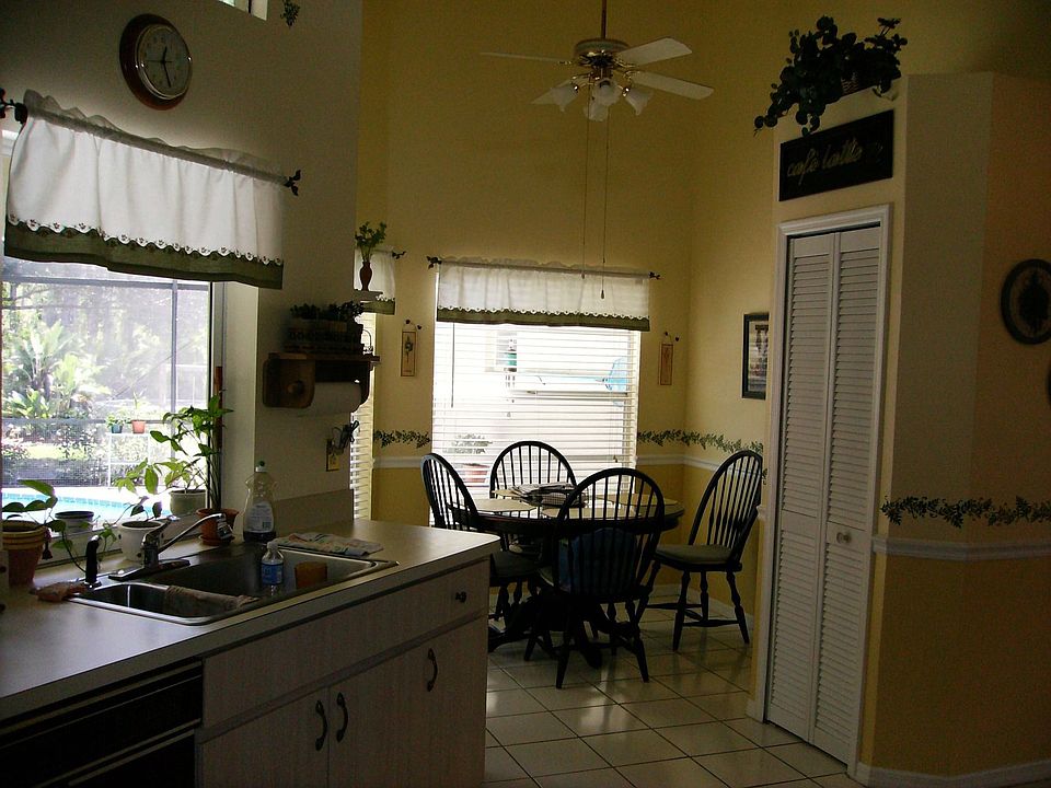 2nd image of 114 Columbus Ave