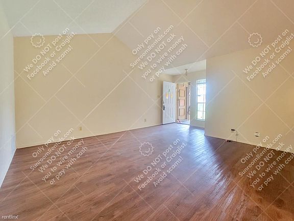 5th image of 10809 Lanshire Dr #B