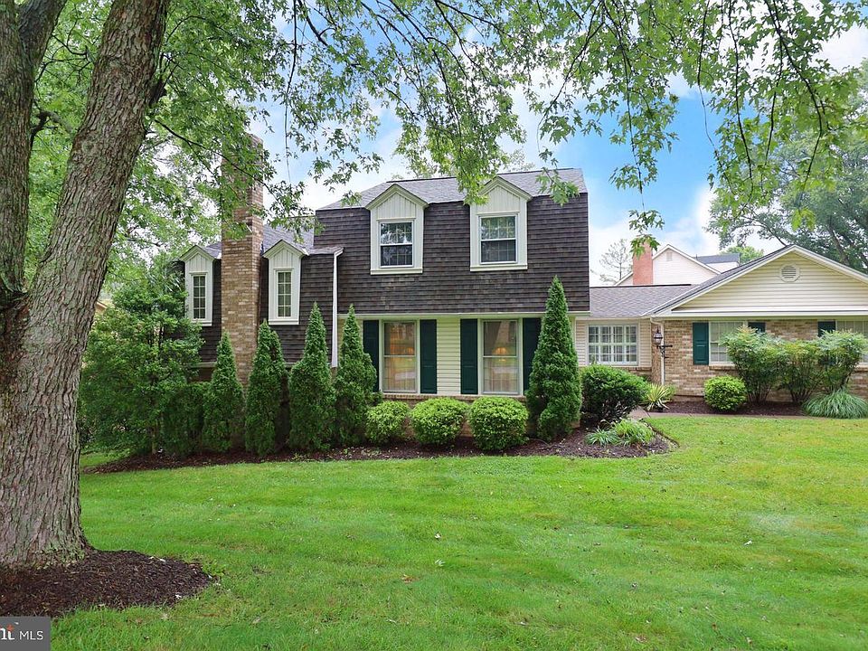 8900 Glade Hill Rd, Fairfax, VA 22031 Zillow