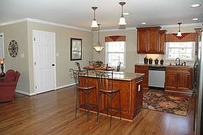 5th image of 3005 Greenbrook Dr