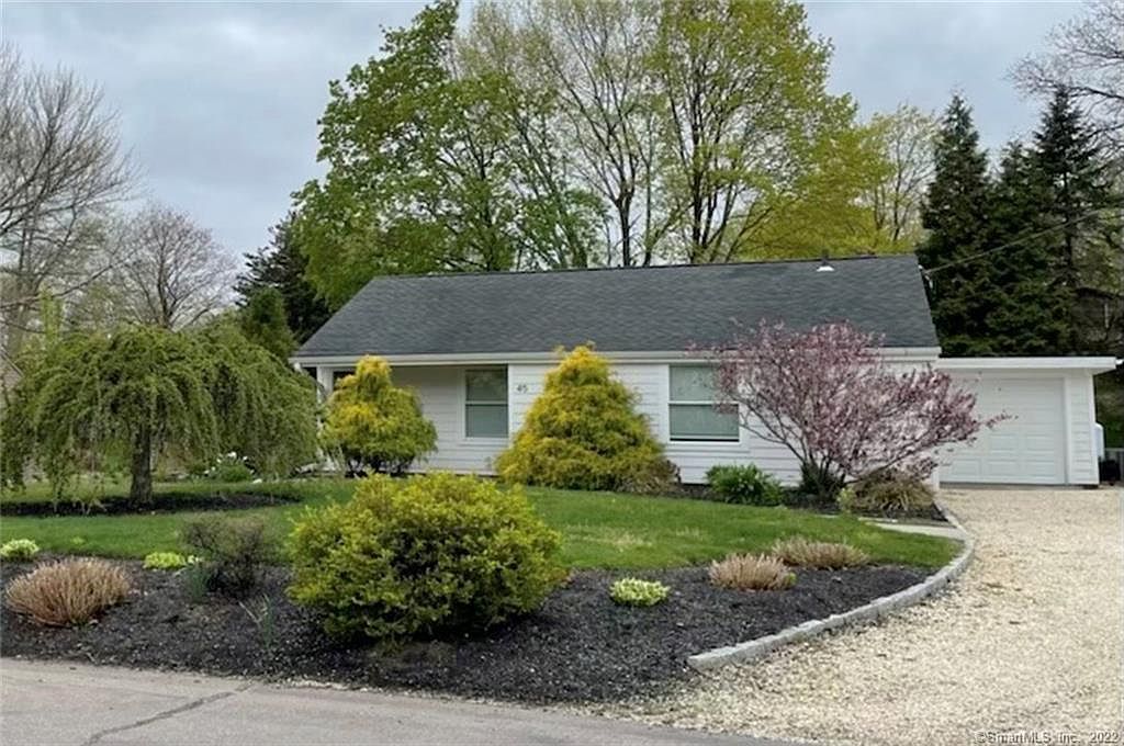45 Harvester Rd, Fairfield, CT 06825 Zillow