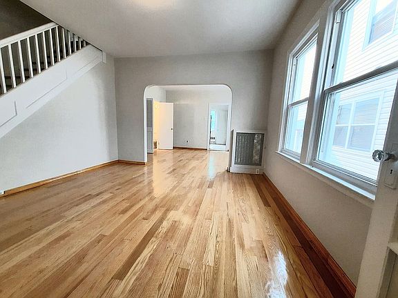 2nd image of 2222 E 22nd St