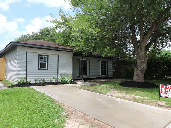 new driveway & walkways