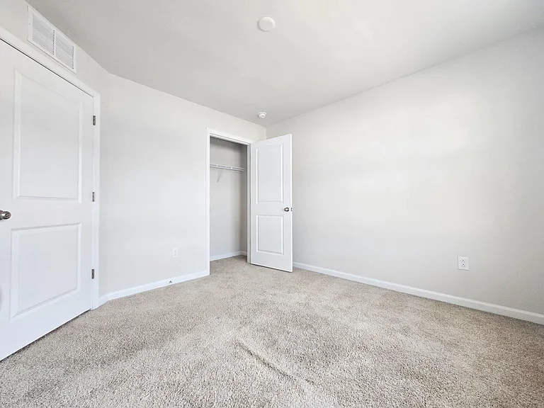 34 Autumn Park Dr — Photo 30
