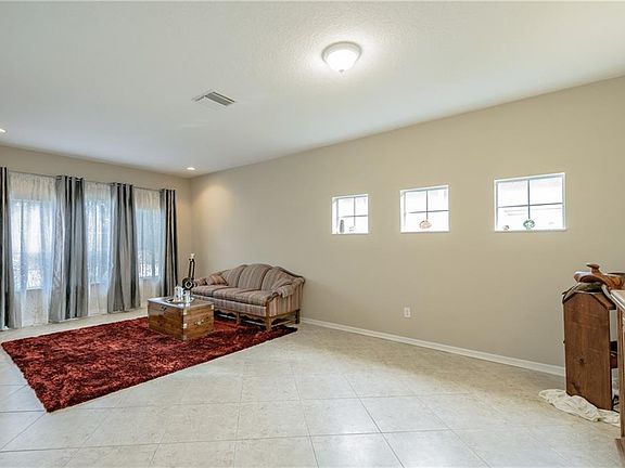 2nd image of 1817 Bonita Bluff Ct